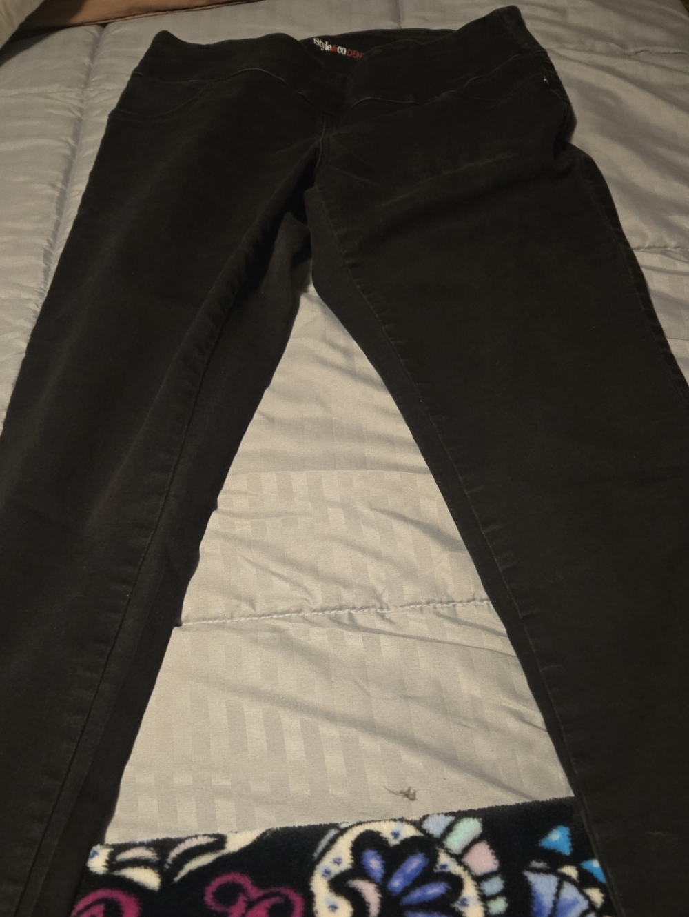 Style & Co. Black Women's Jeggings - Stretch Skinny Fit